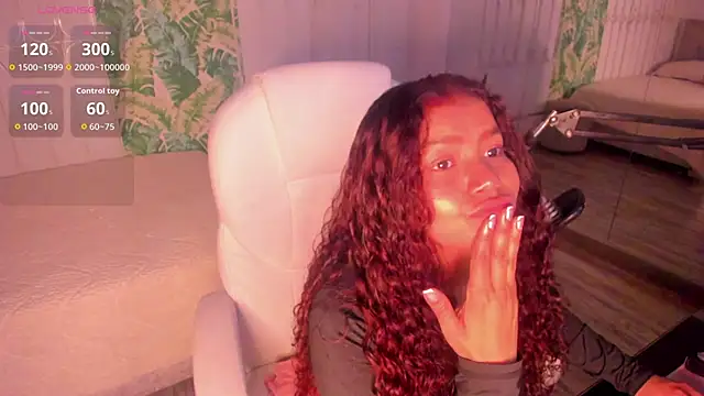 loly marce online show from April 2026 08:22:01 PM