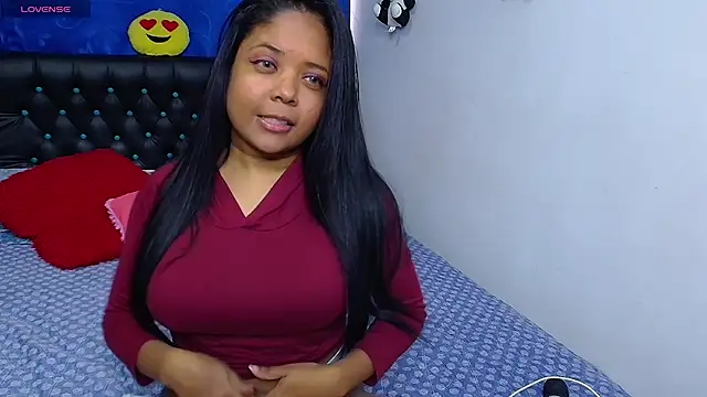 Melikasweetz online show from May 2026 03:40:02 PM