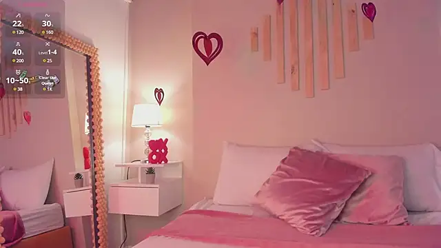 Snapshot of VictoriaNoah_ chatting on February 2025 07:23:01 PM VictoriaNoah online show from February 2025 07:23:01 PM