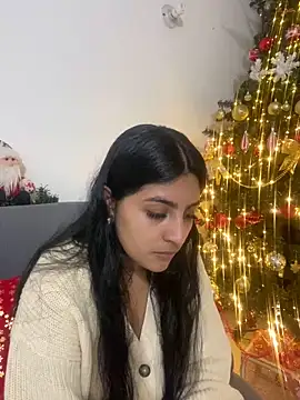 Snapshot of cloe_small chatting on December 2024 12:23:01 AM cloe small online show from December 2024 12:23:01 AM