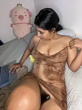 Snapshot of cloe_small chatting on February 2025 11:47:02 PM cloe small online show from February 2025 11:47:02 PM