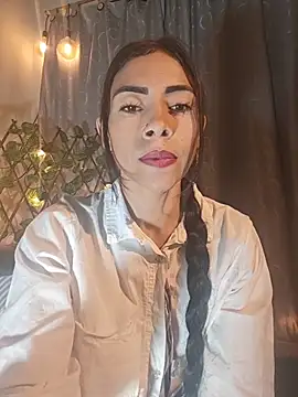 emma-hiill online show from April 2026 11:20:02 PM