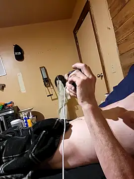 BigDDave6979 online show from March 2025 06:43:02 AM