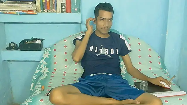 Alex Suman25 online show from March 2026 03:49:02 PM