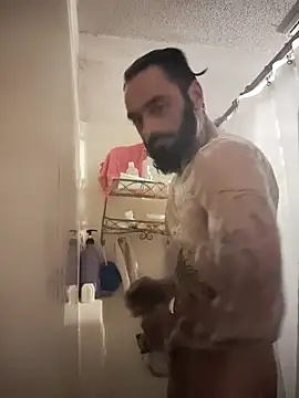 Snapshot of C8L3U chatting on December 2024 07:22:02 AM C8L3U online show from December 2024 07:22:02 AM