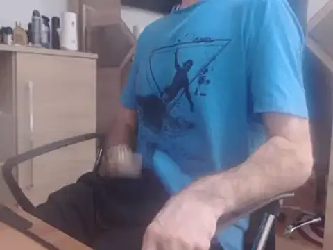 uncutguy01 online show from February 2025 12:27:02 PM