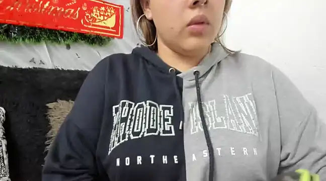 LinaBrowm online show from December 2024 07:21:02 PM