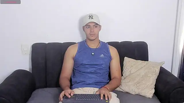Iamdylan777 online show from April 2026 12:40:01 PM