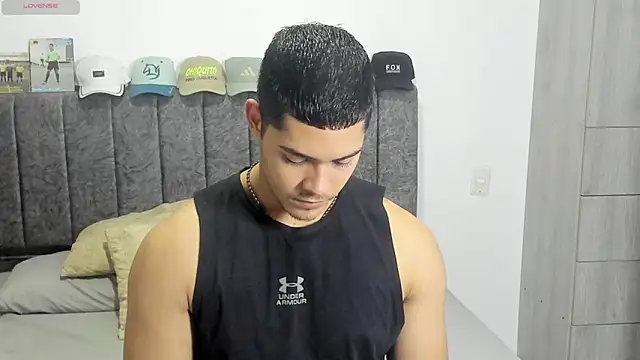 Iamdylan777 online show from April 2026 04:43:02 AM
