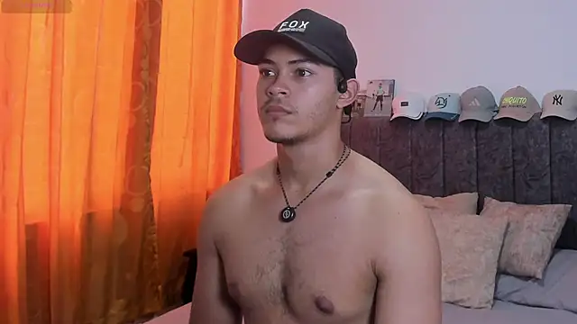 Iamdylan777 online show from April 2026 05:44:02 PM