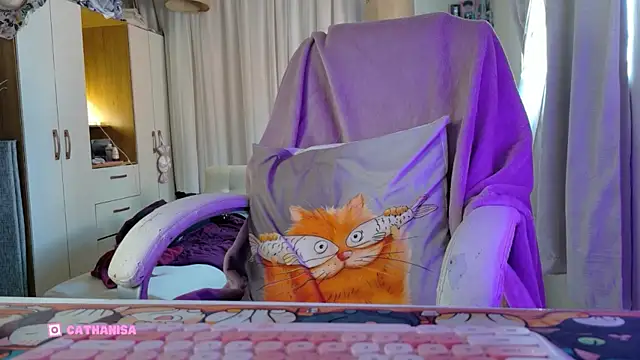 Snapshot of AllisonCatUwU chatting on February 2026 03:55:01 PM AllisonCatUwU online show from February 2026 03:55:01 PM