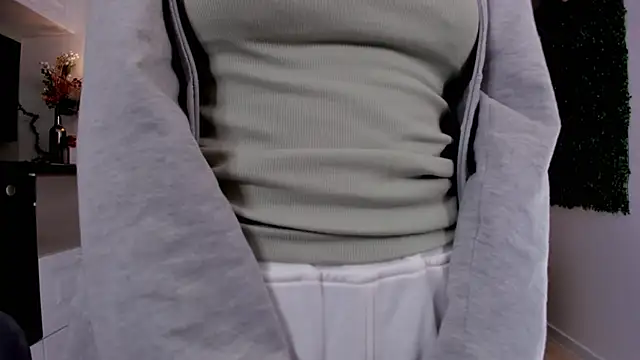 BettyBrowni online show from February 2025 07:17:02 PM