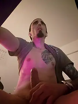  kiiing  online show from February 2025 12:30:01 AM