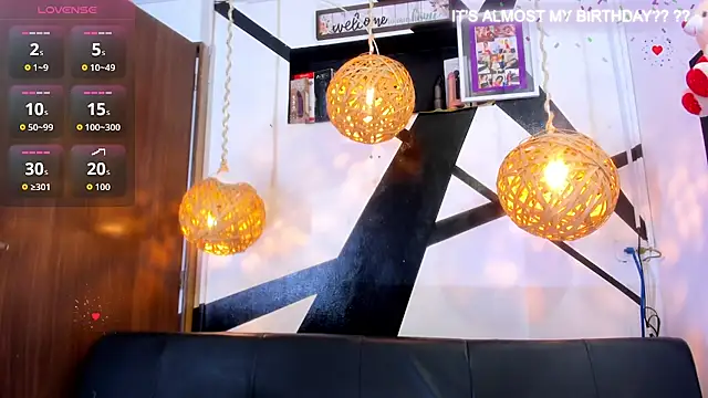 Snapshot of victoria_aleia_ chatting on October 2025 09:59:01 PM victoria aleia online show from October 2025 09:59:01 PM