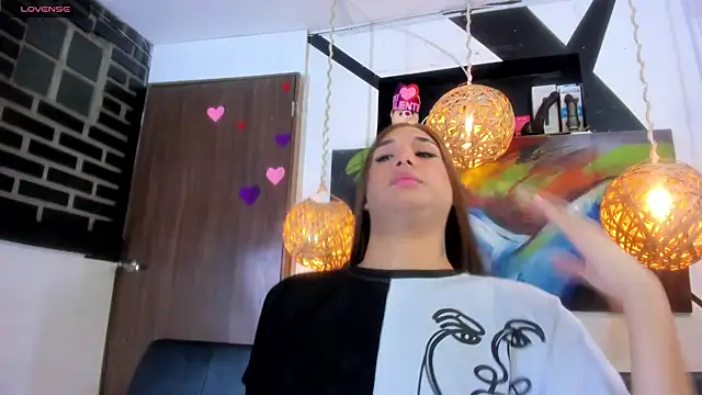victoria aleia  online show from May 2026 01:22:02 AM