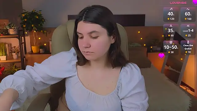 Viola  Shy online show from May 2026 08:15:02 PM