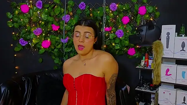 Sweett Mollyy online show from June 2026 10:40:02 PM