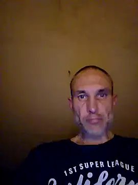 Snapshot of Edaras@xh chatting on November 2025 07:36:02 PM Edarasxh online show from November 2025 07:36:02 PM