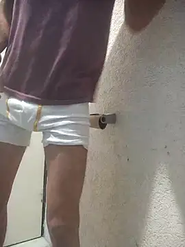 Leonul online show from October 2025 01:50:01 AM