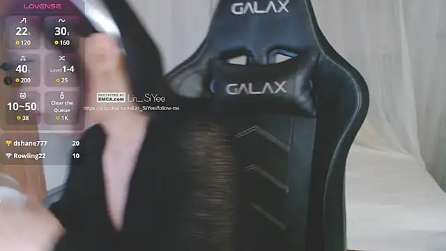 Snapshot of Lin_SiYee chatting on January 2025 06:43:01 PM Lin SiYee online show from January 2025 06:43:01 PM