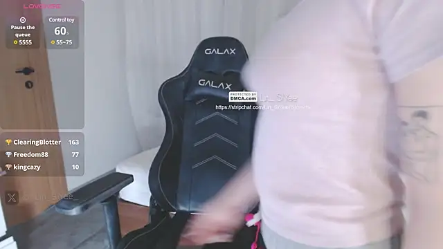 Snapshot of Lin_SiYee chatting on January 2025 02:50:02 PM Lin SiYee online show from January 2025 02:50:02 PM