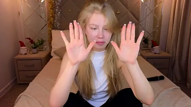 Sarra Cooper online show from January 2025 07:17:01 AM