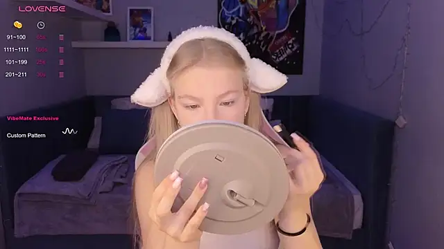 Sarra Cooper online show from January 2025 01:16:01 AM