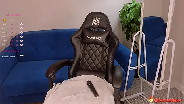 Sarra Cooper online show from January 2025 04:48:01 AM