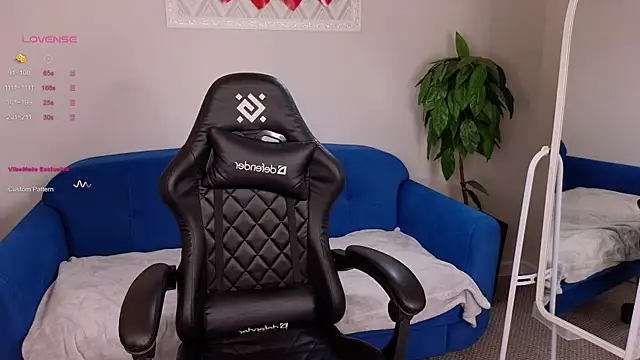 Sarra Cooper online show from February 2025 01:03:02 AM