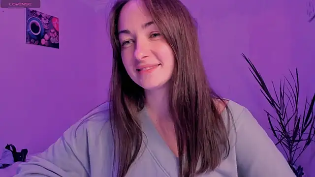 cClandesTina online show from October 2025 07:56:01 PM