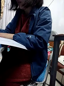 Snapshot of Haralushiaaa chatting on November 2025 01:00:02 PM Haralushiaaa online show from November 2025 01:00:02 PM