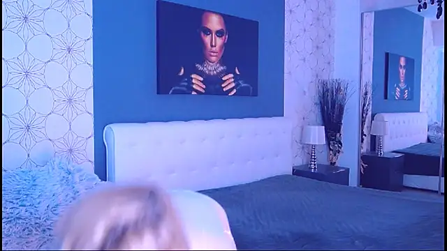 Snapshot of MaryMatiss chatting on January 2025 01:38:01 PM MaryMatiss online show from January 2025 01:38:01 PM