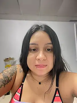 Pretty Isadora online show from March 2025 01:32:02 AM