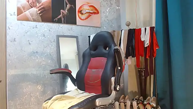 Samantabrown  online show from July 2026 10:56:02 AM