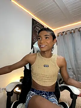 alejo cute online show from September 2025 07:07:02 PM