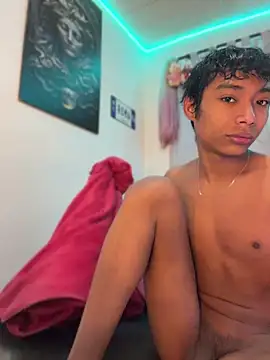alejo cute online show from June 2026 12:14:02 PM