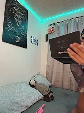 alejo cute online show from June 2026 01:06:02 PM