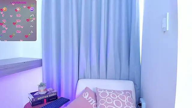 Lucyortiz  online show from March 2025 06:51:01 PM