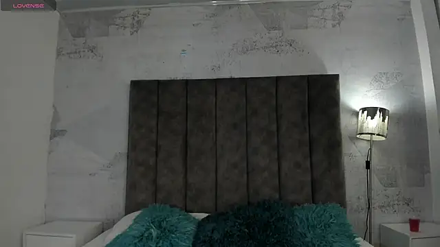 IsabellaGrey19 online show from February 2025 07:38:02 PM