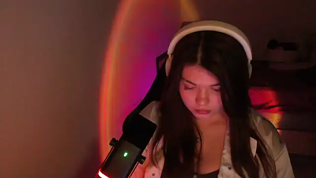 helengilmor online show from March 2026 05:29:01 PM