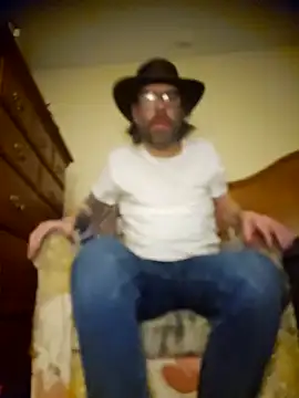 Snapshot of Geaux_Again chatting on December 2024 01:57:02 AM Geaux Again online show from December 2024 01:57:02 AM