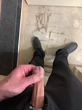 Snapshot of cmp24 chatting on March 2025 01:56:02 PM cmp24 online show from March 2025 01:56:02 PM