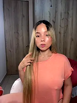 Snapshot of nakary00 chatting on October 2025 12:55:01 AM nakary00 online show from October 2025 12:55:01 AM