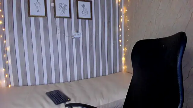 sabrinahimss online show from February 2025 11:22:02 PM