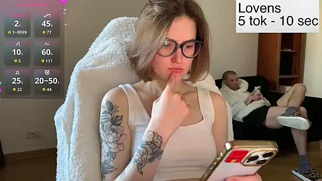 Snapshot of Sexy_Sweets chatting on March 2026 01:16:02 PM Sexy Sweets online show from March 2026 01:16:02 PM