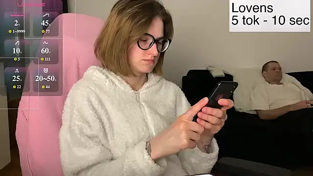 Snapshot of Sexy_Sweets chatting on March 2026 06:35:02 PM Sexy Sweets online show from March 2026 06:35:02 PM
