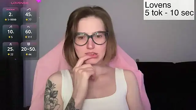 Sexy Sweets online show from June 2026 09:45:01 PM