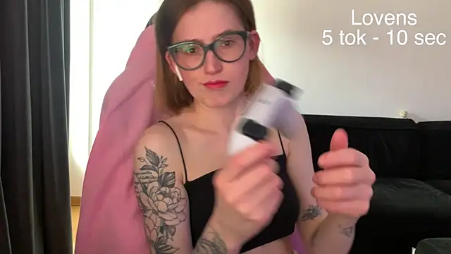Sexy Sweets online show from June 2026 10:37:02 AM