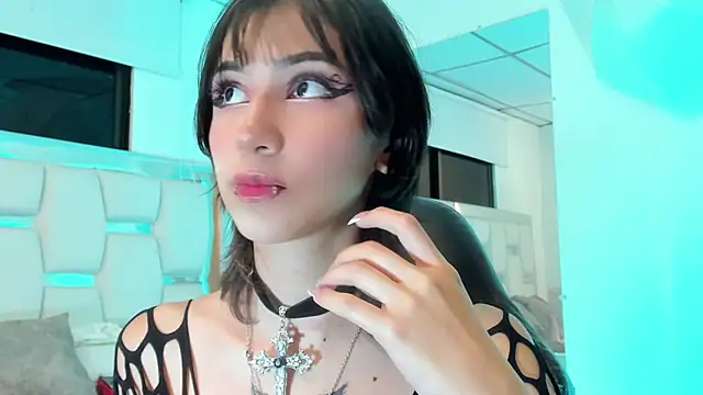 Snapshot of Naomi-Haruno chatting on January 2025 04:43:01 AM Naomi-Haruno online show from January 2025 04:43:01 AM