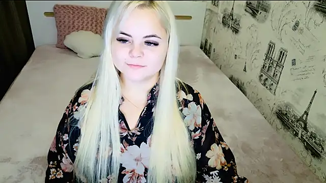 Snapshot of lovely-eyes chatting on November 2025 08:20:02 PM lovely-eyes online show from November 2025 08:20:02 PM